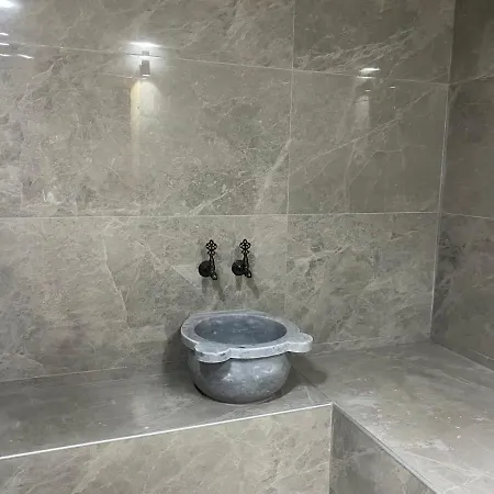 Otel Uezuemlue Tas Fethiye